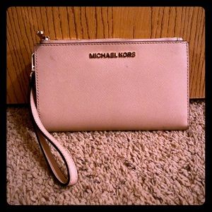 Micheal Kors Blush Wristlet Leather Wallet